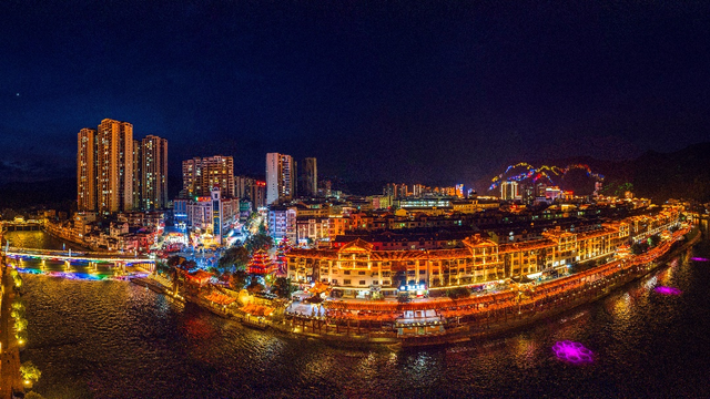 秋冬游资源！雾凇染丹霞，油茶暖红韵，这趟桂北秘境之旅很治愈