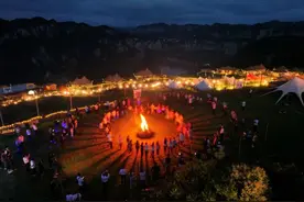 乡村行 看振兴｜探访乌江“网红村”，这里的“旅游饭”为何越做越香？图片