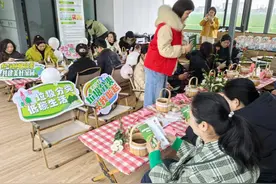 凝聚巾帼力量，助力垃圾分类图片