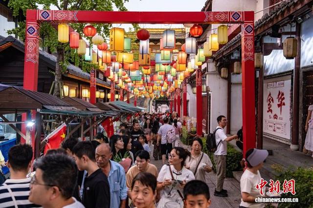多元古风玩法点燃浙江金华婺州古城