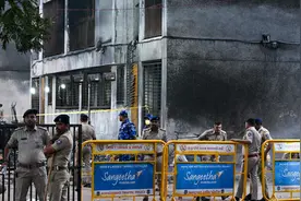 波音787客机首次失事，六年亏损近360亿美元图片