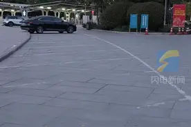 “五一”假期 临沂市行政服务中心等16处公共停车场向市民游客免费开放图片