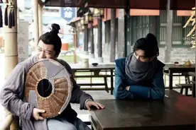 《庆余年2》爆火，张若昀、李沁打电话“催看”！口碑两极分化，开播首日开启SVIP，网友吐槽：以后是不是要整个SVIP plus图片