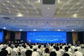 31所省内高校同台竞技 第二十六届中国机器人及人工智能大赛四川赛区选拔赛启动图片