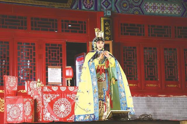 老街听戏 国粹生香