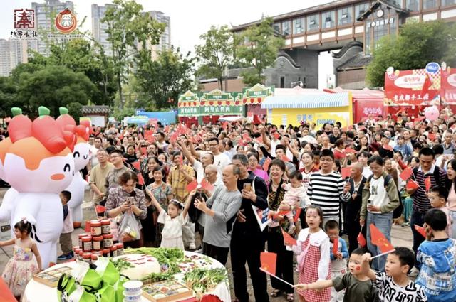 孔明开街、凉粉嘉年华、机器人簪花……9大活动开启古镇狂欢盛宴