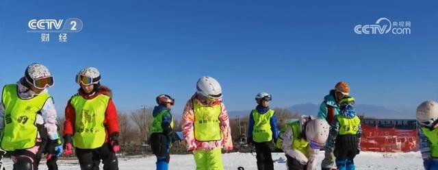 “冰雪假期”催热冬季游 “交通畅行+惠民礼包”激发文旅消费热潮