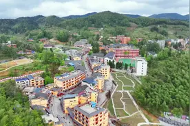 虎形山瑶族乡：云上花瑶文旅正茂 雪峰东麓乐业如诗图片