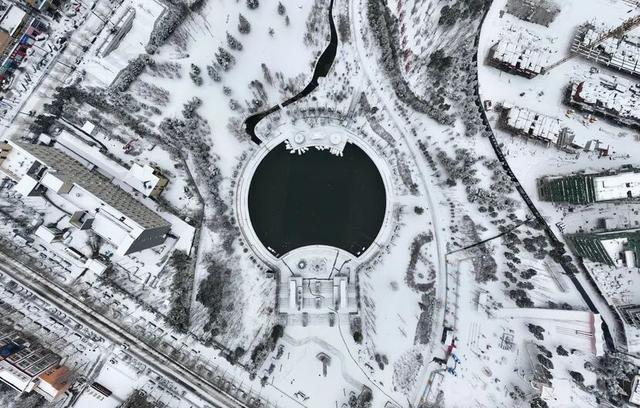 孟津雪后银装素裹 宛如水墨画卷