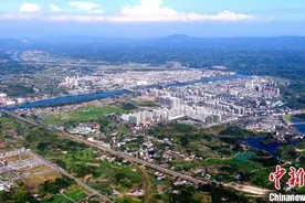 （乡村行·看振兴）湖南芷江侗乡村落“焕新颜”绘就“幸福图景”图片