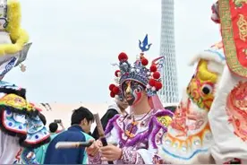 广州：功夫少年展示中华传统武术文化魅力图片