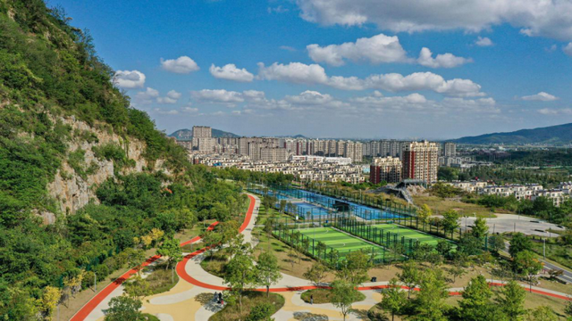 老小区焕然一新，如何做到的？来看这一地实践