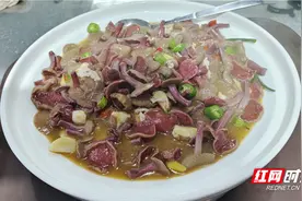 沙洲日记 | 百味沙洲之清炒松树菌图片