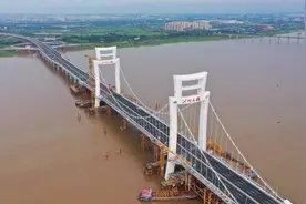 洪州大桥计划7月1日通车 “昌”字造型寓意“繁荣昌盛”图片