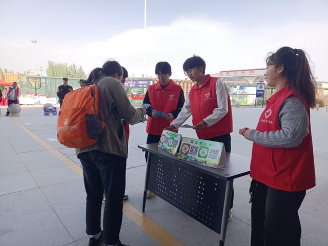 国庆长假凉州文旅“火出圈” 多元体验引客来