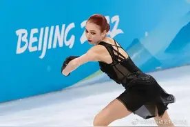 俄罗斯花滑美少女“莎莎”特鲁索娃结婚，独门绝技“蟹步”名扬花滑界图片