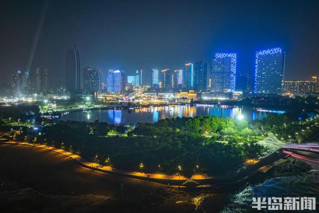 青岛西海岸“水光盛宴”开启夜游新模式