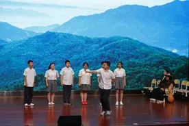 密云区中学举办语文阅读工程展示活动 将家乡元素植入文学经典图片