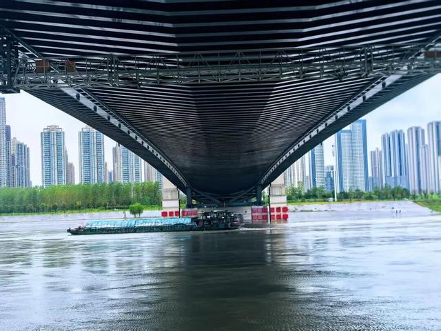大武汉一日｜在武汉，雨天可以这样玩