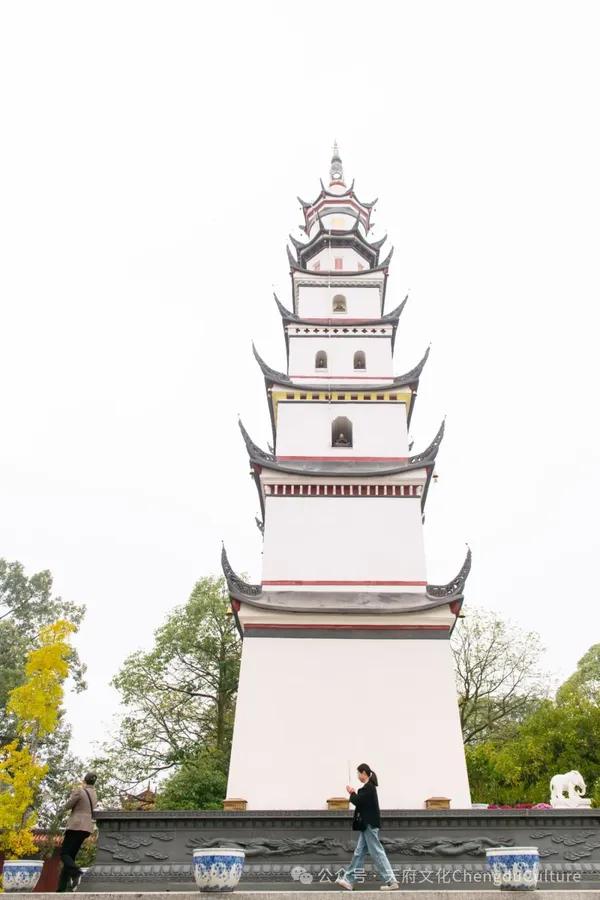 蜀中之蜀:穿越的诗意