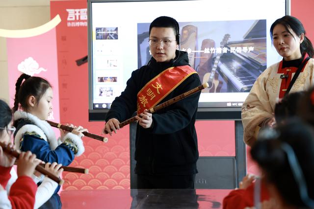 680多万人次打卡中原文明 河南省博物馆里过大年人气火爆