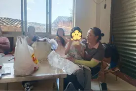 我是爱心妈妈丨与一个小女孩的故事图片