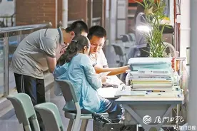 高考考生明天下午熟悉考场，这份赴考指南请收好图片