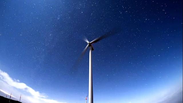 悬崖边上的超绝民宿，左拥醉美霞光，右抱璀璨星光