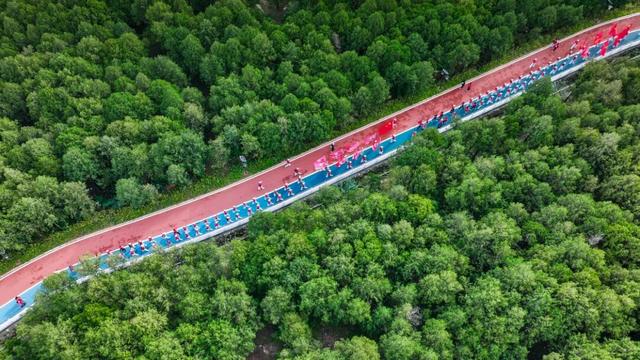 2000余名徒步爱好者汇聚智圣故里 共赴山水之约