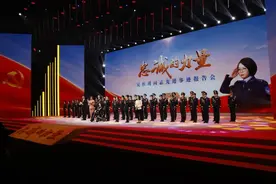 全国司法行政系统一级英模吴秋瑾同志先进事迹报告会举行图片