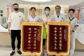 腹痛腹泻、呕吐不止，前胸后背剧痛，他食管有道8厘米的口子！一次手术脱险…图片