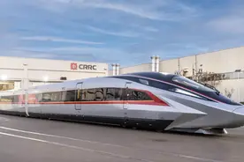 在山东见证智造中国新脉动 | 高铁追风、盾构潜行，国之重器“重装”亮相！中国速度背后有多少硬核科技图片