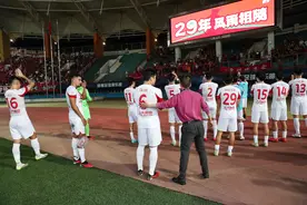 董事长赛后道歉，三轮中超只拿1分，海港强行制造冠军悬念图片