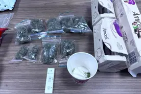 这巧克力棒怎么一股大麻味图片