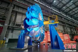 世界最大单机容量冲击式机组转轮制造成功图片