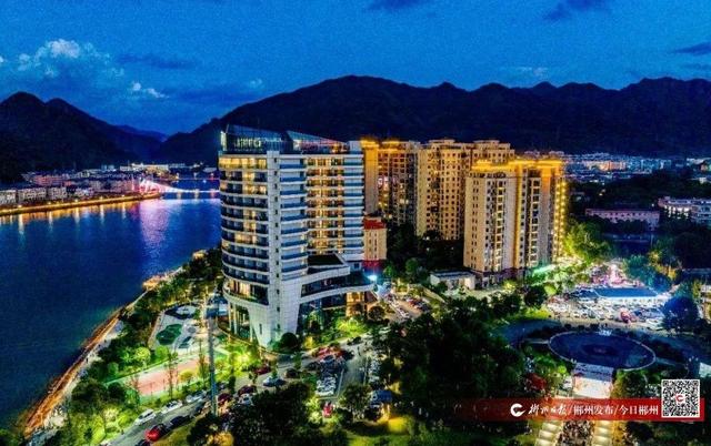 东江湖文化集市点燃资兴“夜经济”