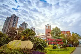 松江一中、茸一高中招聘教师→图片