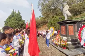 清明祭英烈！汕头开展“行走的思政课”活动缅怀革命先烈许包野图片