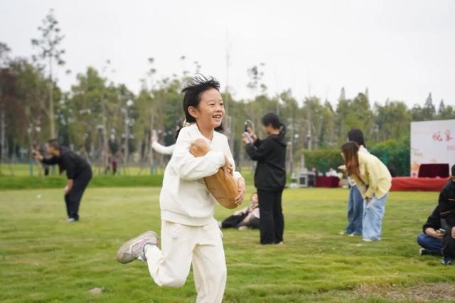 现实版“向往的生活”！今天，岳阳君山人气爆棚！