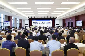 朱合华一行到访安徽建工集团并作专题报告图片