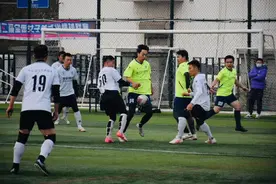 西城区金融街足球联盟八人制联赛落幕图片