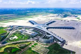 今年旅客吞吐量突破2000万人次！青岛胶东国际机场日韩门户枢纽功能持续稳固图片