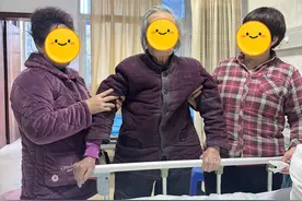 百岁老人髋部骨折术后重新站立图片