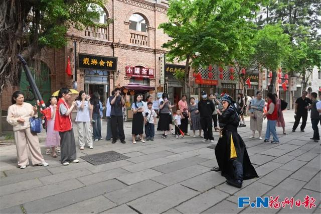 国庆长假第一天，福州超红！文旅超热！