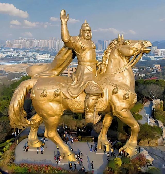 泉州大坪山郑成功公园火了！这些人走上“成功路”