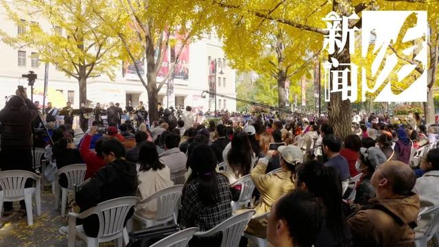 "全上海人都来了吧…"今天这条路什么情况？大堵车！还有30万人抢破头↗