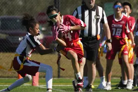 腰旗橄榄球：青少年国际锦标赛首日赛况图片