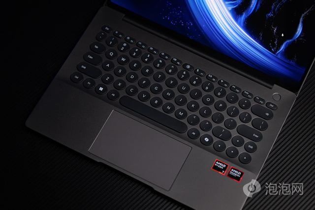 WIKO Hi MateBook 14锐龙版评测：圆键好屏悦己更高效