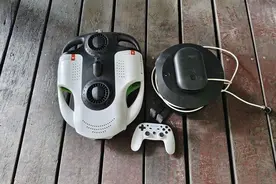 水下无人机加盟“桥梁医生”行列 潜下水面50米也能清晰传回图像图片