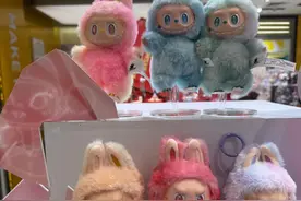 拉布布爆火背后的谷子经济：IP为王，潮玩企业转型突围图片